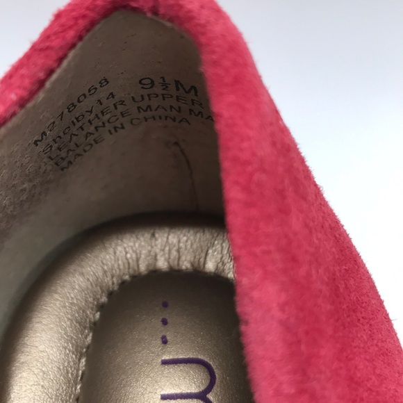 “Me Too” Women’s Slip On Wedge Shoes - Picture 11 of 11